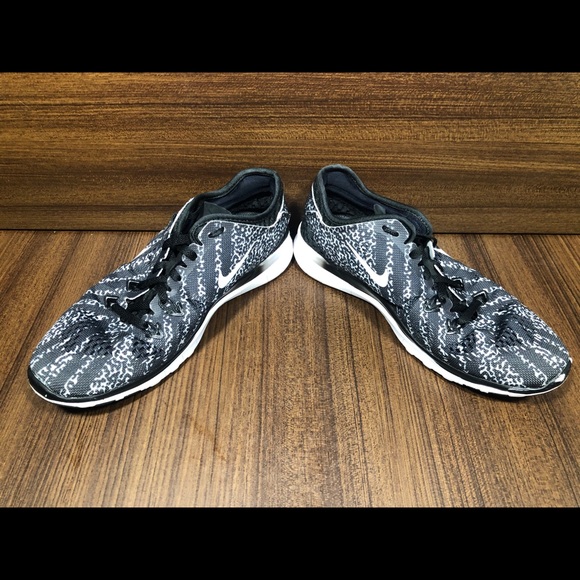 Nike Free 5.0 TR Fit 5 Print Women's Size 6.5 - Picture 5 of 8